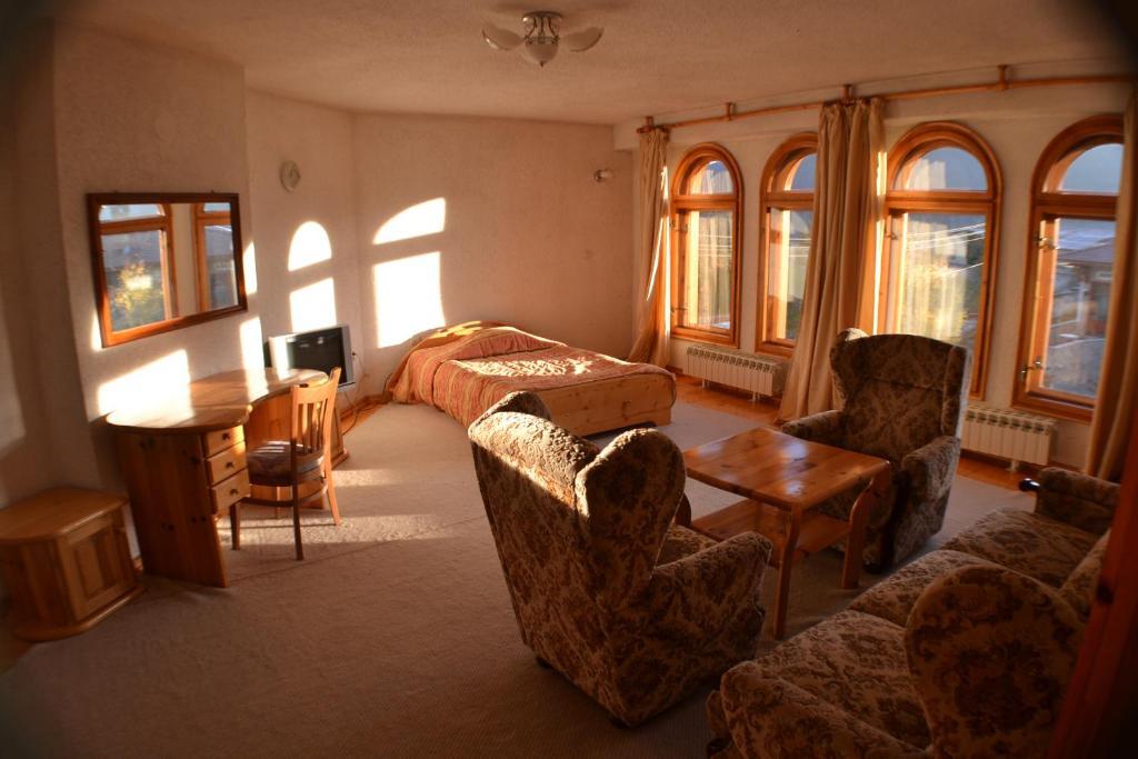 Family Hotel Silver Smolyan Quarto foto